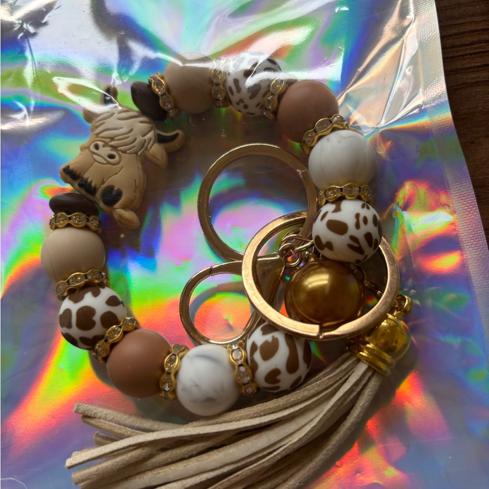 Chic Brown and White Beaded Keychain Bracelet